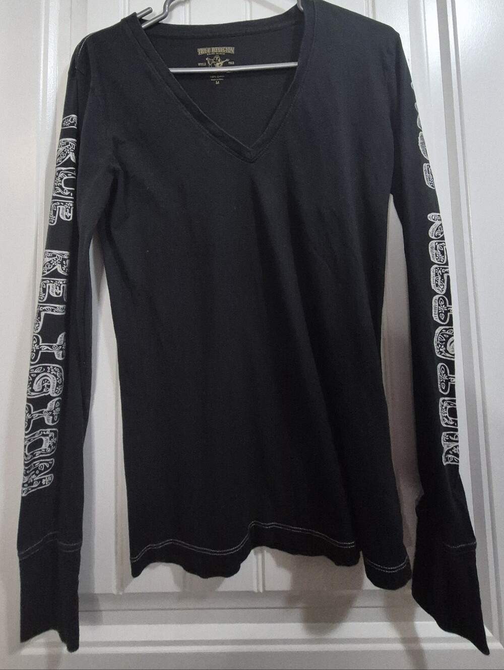 Womens True Religion Long Sleeved T Shirt Size Medium